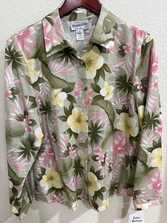 Pendleton Tops - Pendleton  Tropical Floral Silk-Cotton Blend Button Down Long Sleeve Shirt